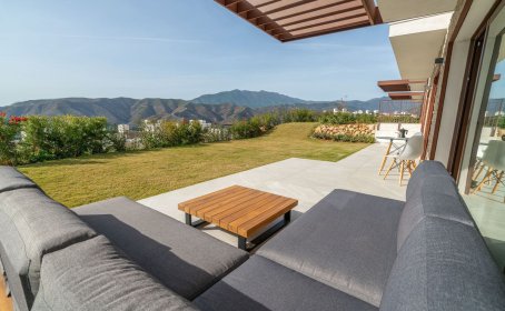 Apartament na parterze for sale in Istán, Istán