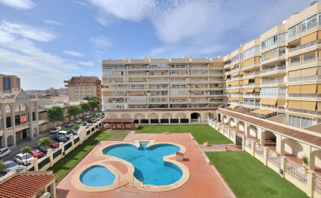 Middle Floor Apartment for sale in Los Boliches, Los Boliches