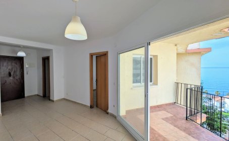 Apartament na środkowym piętrze for sale in Torreblanca, Torreblanca