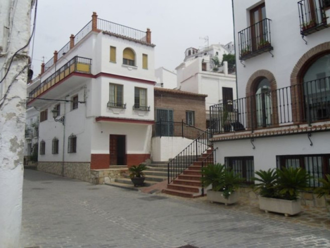 Szeregówka for sale in Canillas de Aceituno, Costa del Sol East