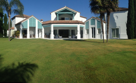 Villa - Chalet en venta en Guadalmina Baja, Guadalmina Baja